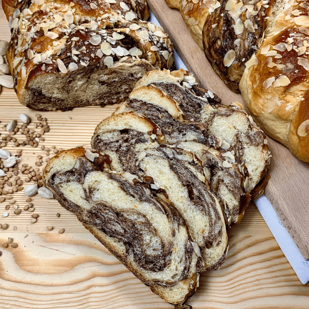 Chocolate Tsoureki - 500g - Greek Flavours