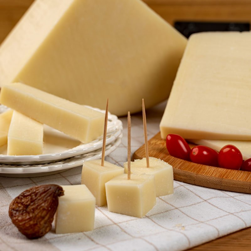 Kasseri PDO Grevena - approx 250g - Greek Flavours