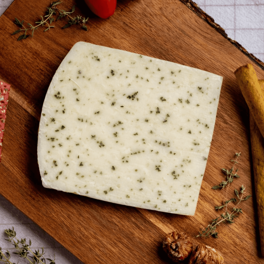 Cretan Graviera with Thyme - Aged Cheese for Oven & Aperitifs (200g) - Greek Flavours